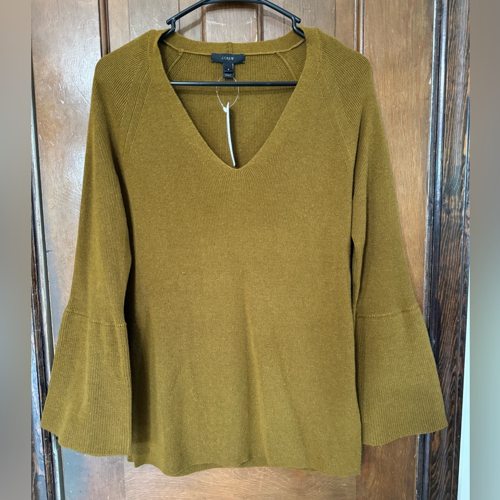 NWT J Crew Peplum Sleeve V-Neck Sweater Top Smoky Olive Size S